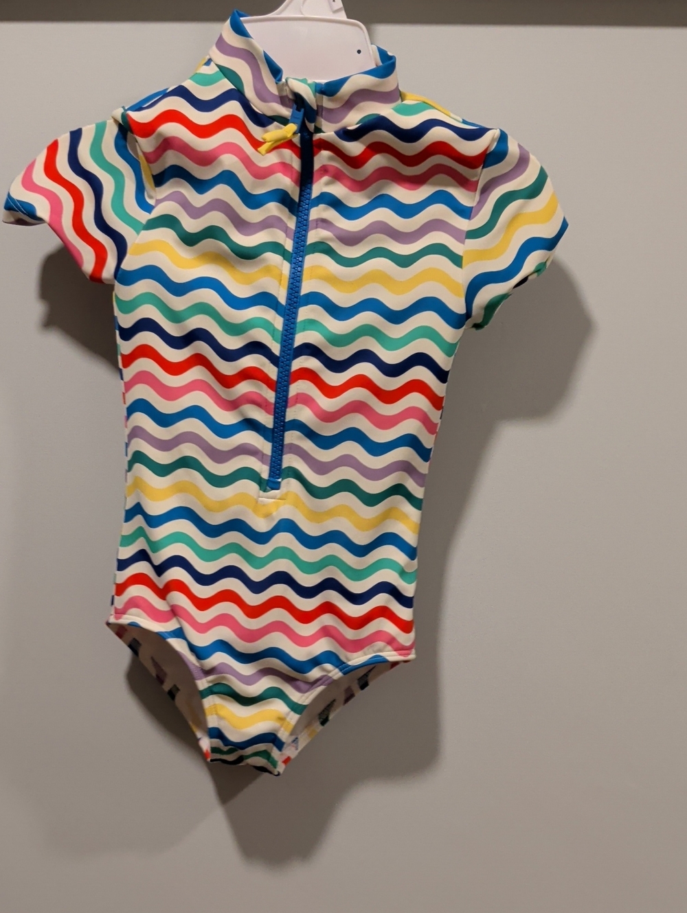 Mini Boden Multicolor Wavy Stripe Short-Sleeve Rashguard